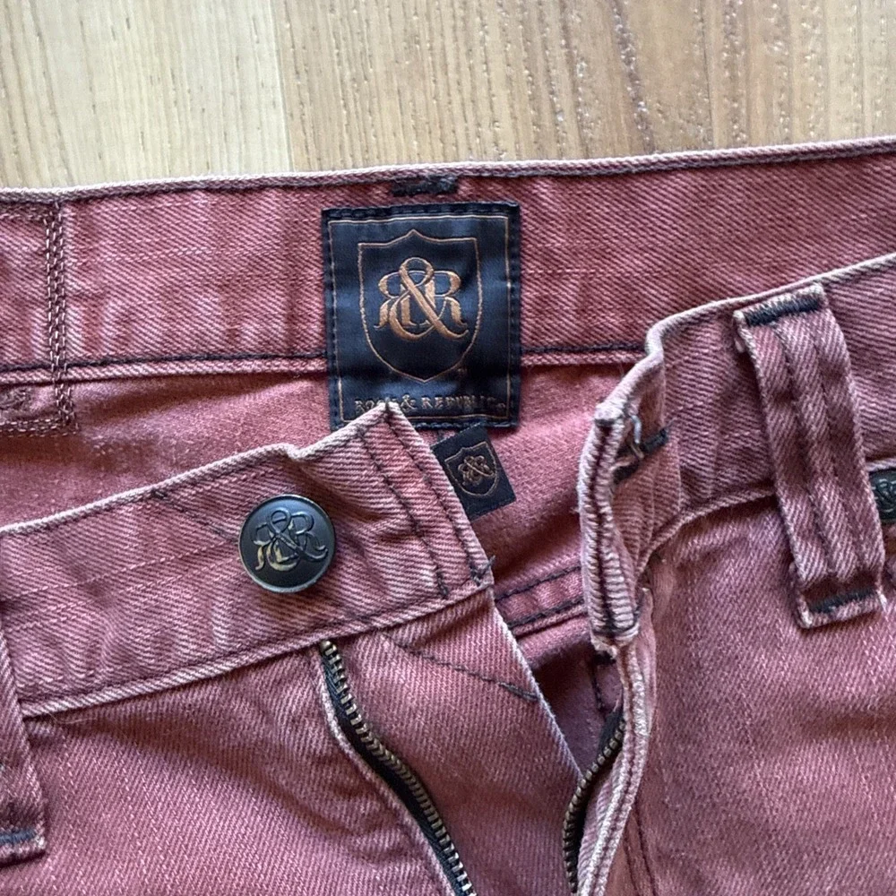 Vintage Rock & Republic Colburg Straight Jeans 33x32 Burnt Dark Red Denim Street - Picture 5 of 9